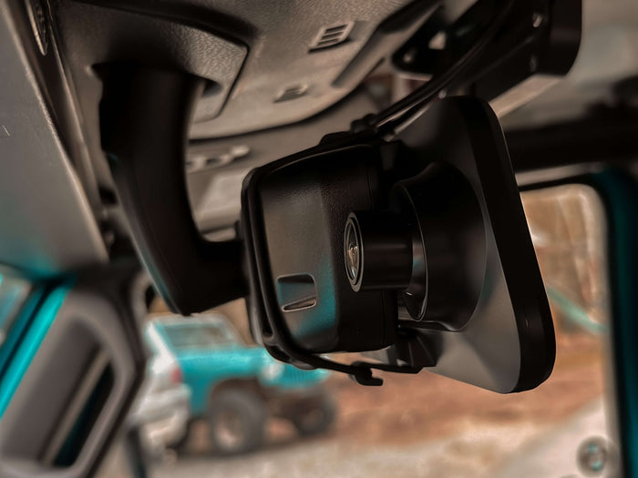 Are rear-view mirror cameras worth it? - wolfboxdashcamera