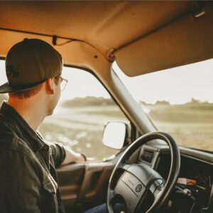 Driving when tired: 3 Effective Ways to Avoid Driver Fatigue - wolfboxdashcamera