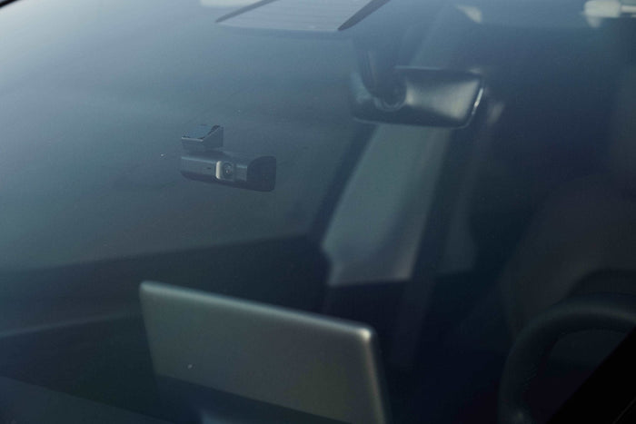 What is the Best Dash Cam Size? - wolfboxdashcamera