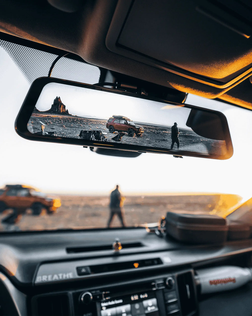 WOLFBOX_Mirror_Dash_Cam_Mobile